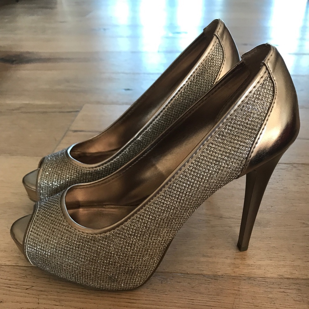 Gold sparkle GUESS heels